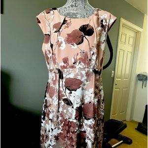 Connected Apparel Wiggle Dress Size 14